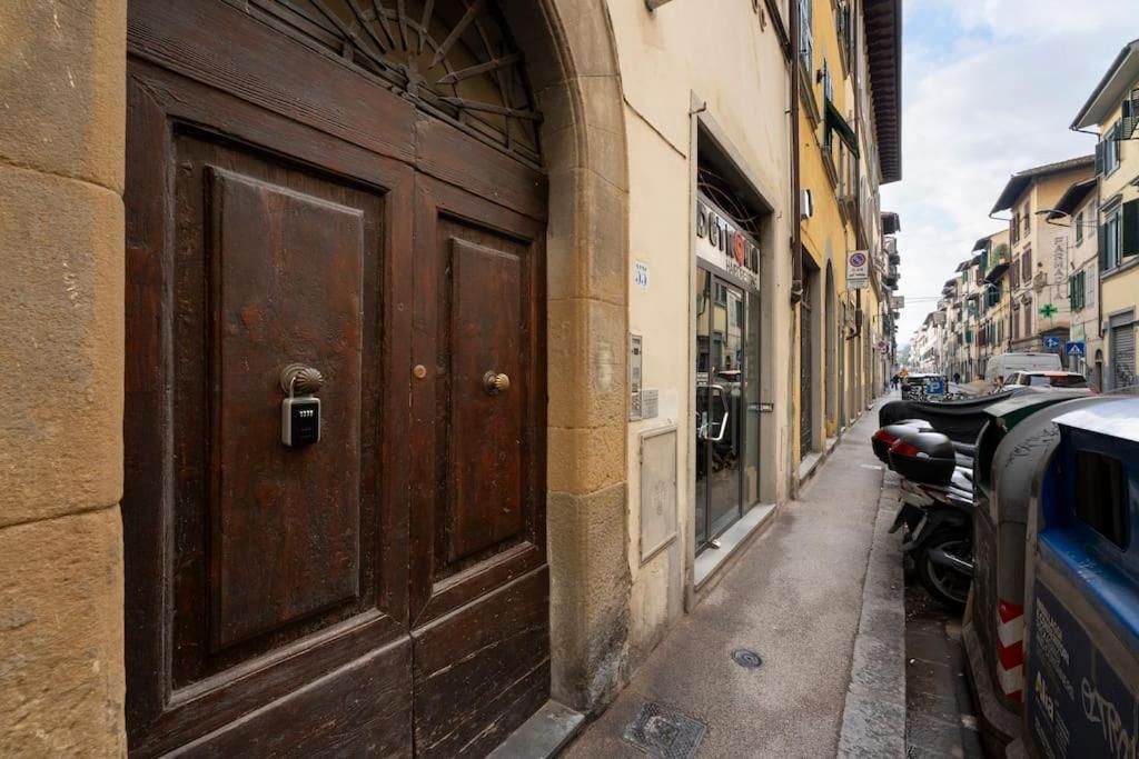 Keys Of Italy - Serragli 55 - Stile Rustico Rinascimentale In Oltrarno Florencja Zewnętrze zdjęcie